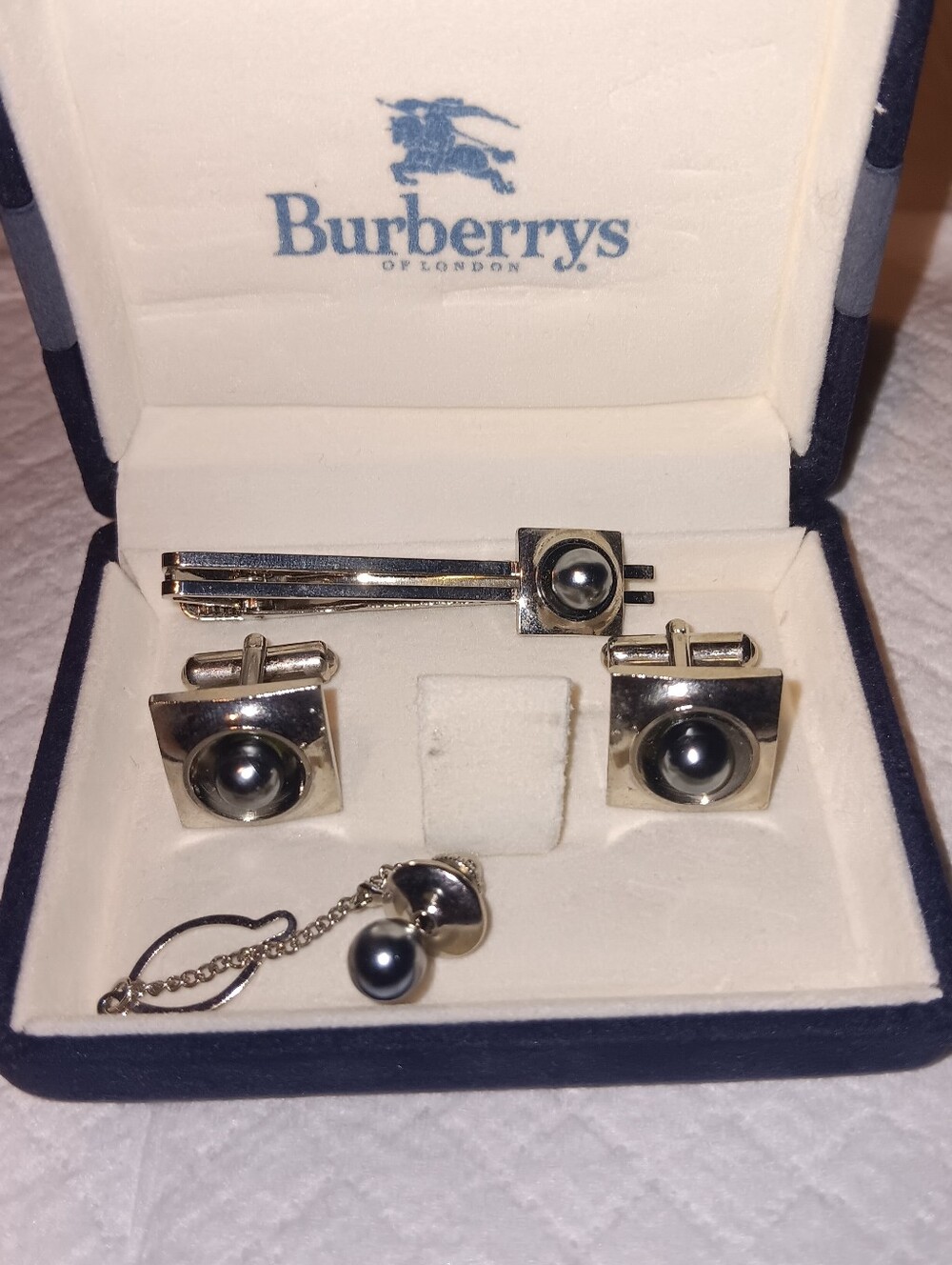 Burberrys Vintage Silver Tone Black Pearl Cufflinks Tie Clip and Stud Set